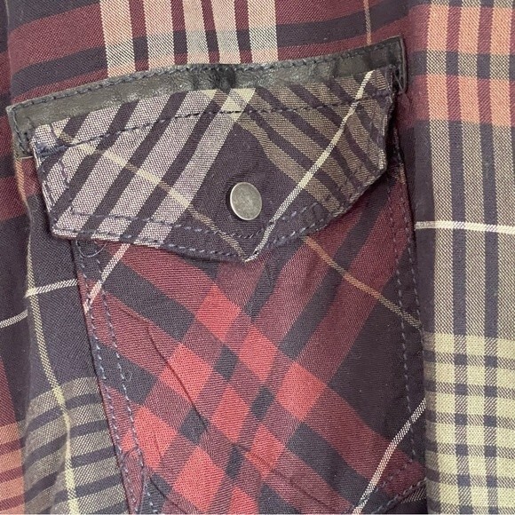 INC Men’s Long Sleeve snap front Shirt Sz 2 XL Black/Grey/Burgundy - Picture 2 of 3